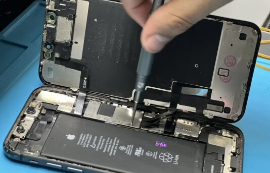 Ремонт техники iPhone